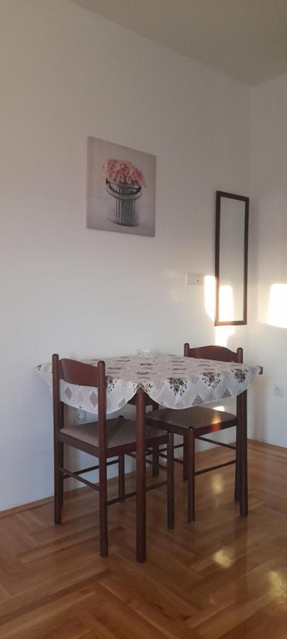Apartment Luka Подгорица Екстериор снимка