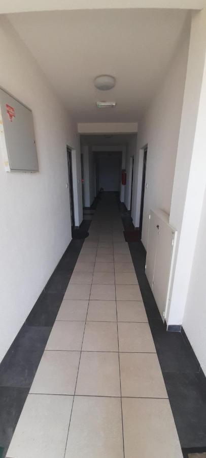 Apartment Luka Подгорица Екстериор снимка